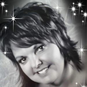 Meet your Posher, Cassandra